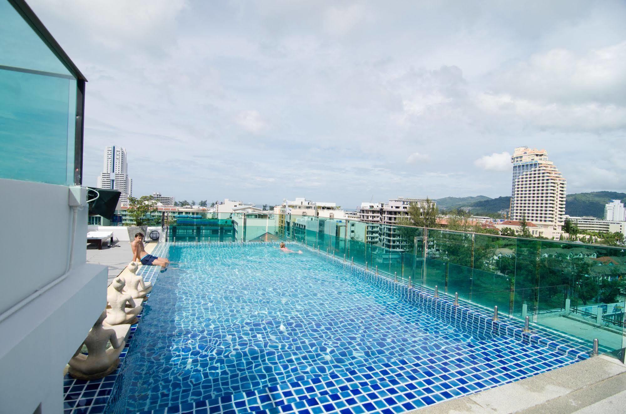 Mirage Express Patong Phuket Hotel Экстерьер фото